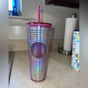 Starbucks 2023 Iridescent Pink Silver ‘Bubblegum Grid’ Cold Cup Tumbler